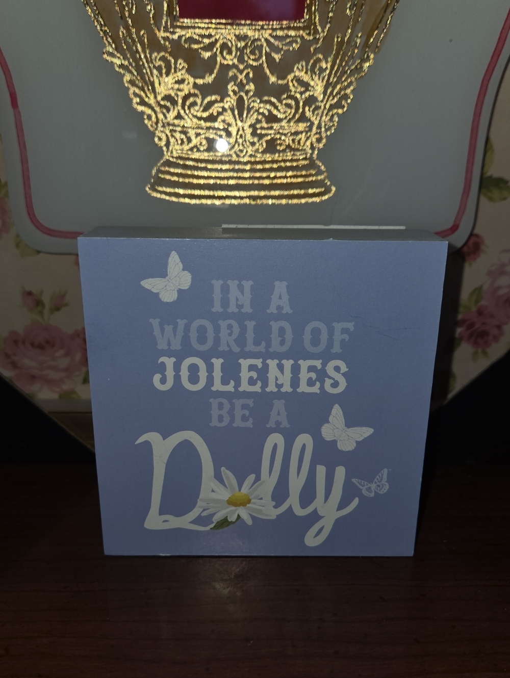 Dolly Inspirational Daisy Block Sign in Lavender